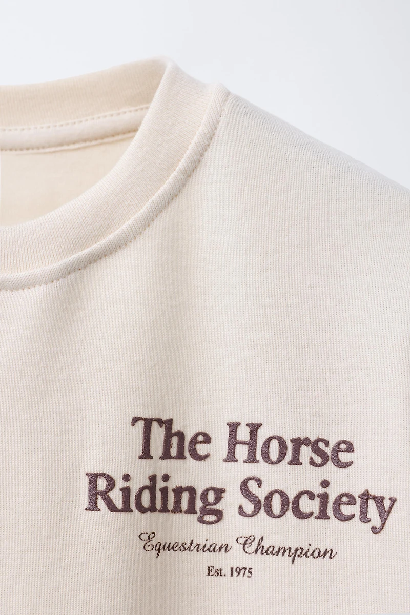 EQUESTRIAN T-SHIRT WITH EMBOSSED TEXT