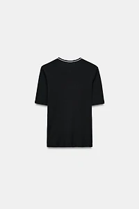 CONTRAST TRIM T-SHIRT