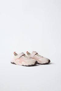 BAREFOOT SNEAKERS