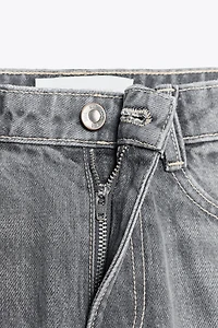 Z1975 HIGH-WAISTED REGULAR FIT JEANS WITH BELT