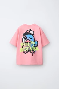 T-SHIRT À IMPRIMÉ GRAFFITI