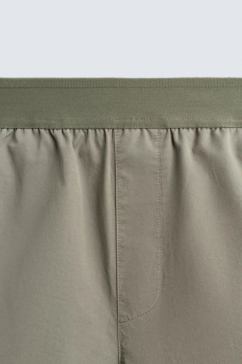 PANTALON PARACHUTE COUPE DÉCONTRACTÉE