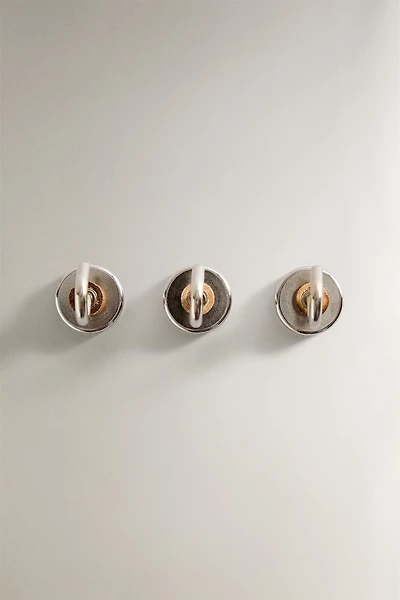 LOT DE 3 PATÈRES MAGNÉTIQUES