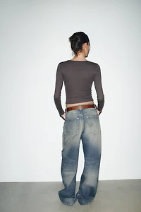 LONG SLEEVE RIBBED TOP