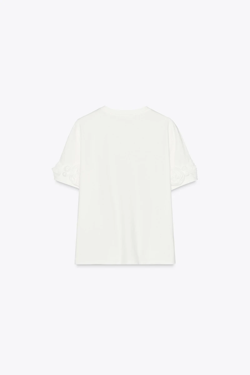 VOLUMINOUS FLORAL T-SHIRT