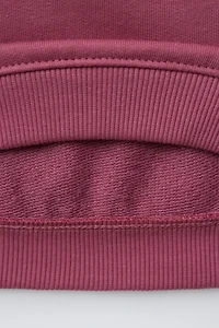 RAISED PRINT SWEATSHIRT