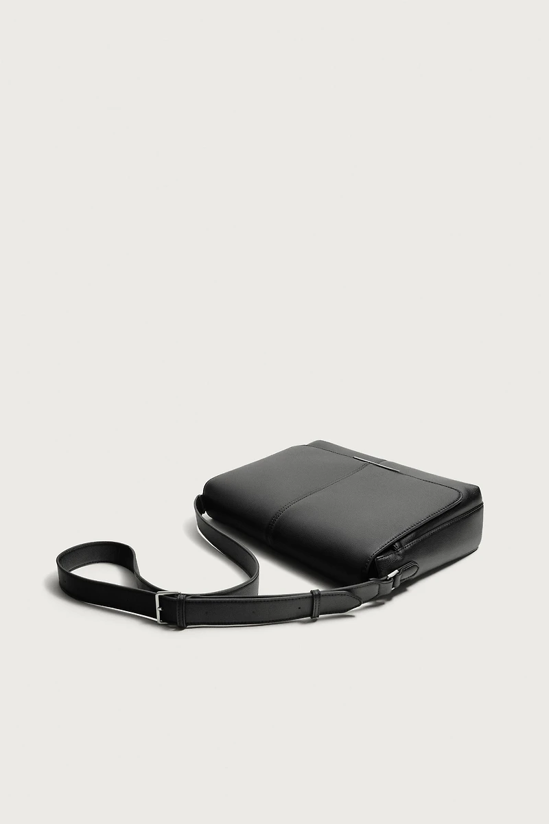 FLAP CROSSBODY BAG