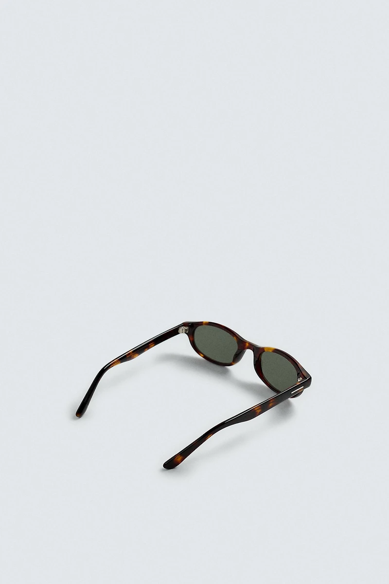 OVAL SUNGLASSES