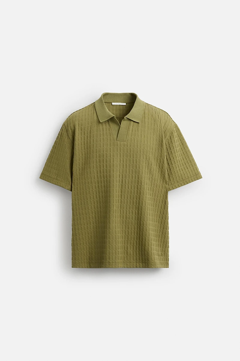 TEXTURED POLO