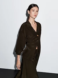 Flowing technical fabric shirt