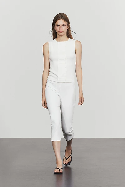 Cotton blend bib detail T-shirt