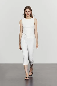 Cotton blend bib detail T-shirt
