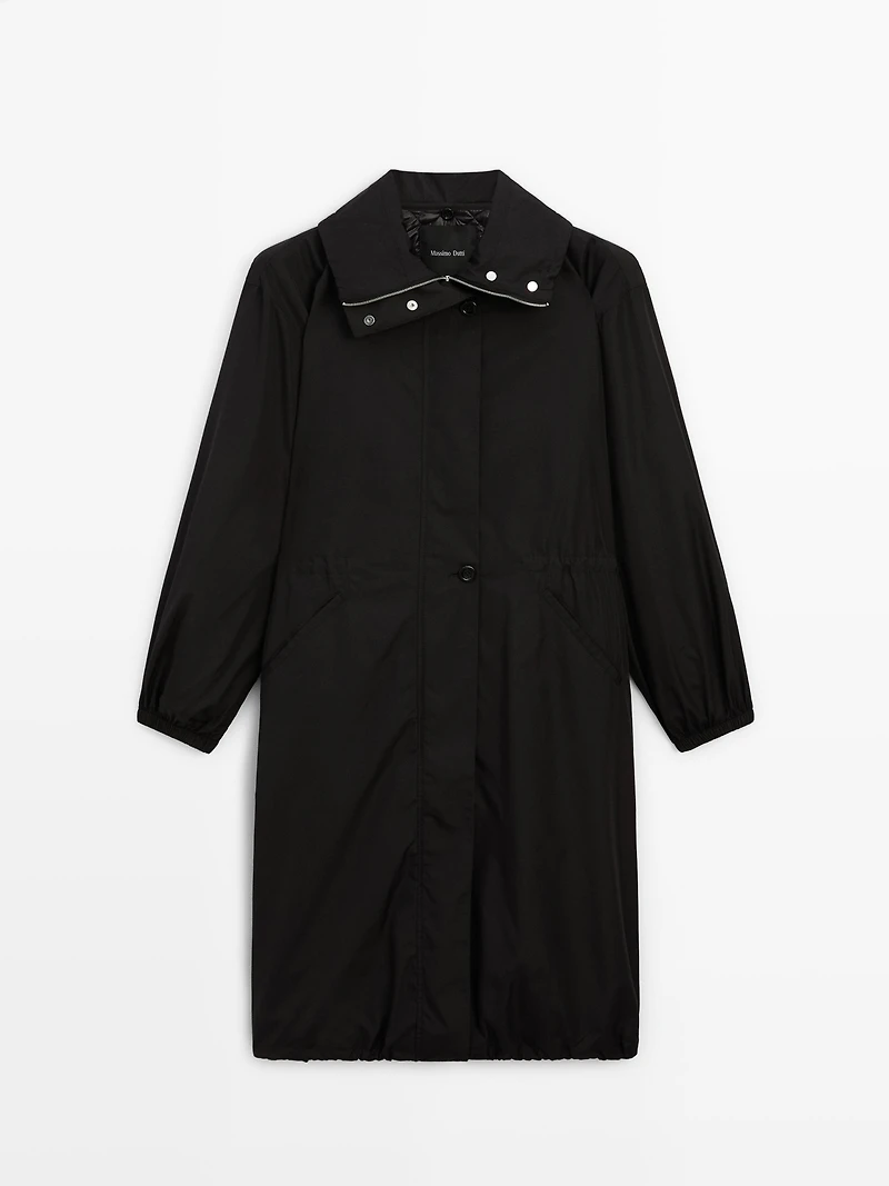 Water-repellent parka with detachable inner gilet