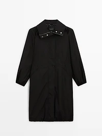 Water-repellent parka with detachable inner gilet