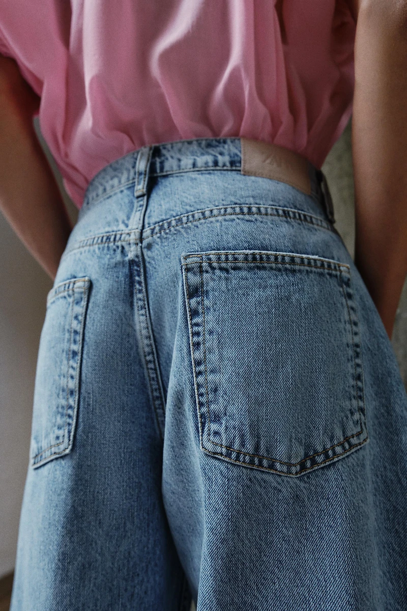 Z1975 MID-RISE BARREL JEANS WITH PRESSED CREASE