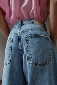 Z1975 MID-RISE BARREL JEANS WITH PRESSED CREASE