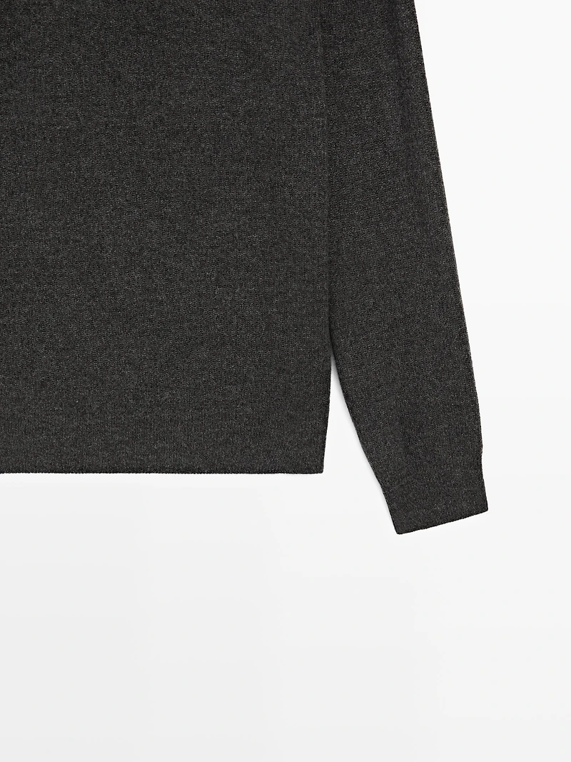 Knit wool blend polo sweater with zip