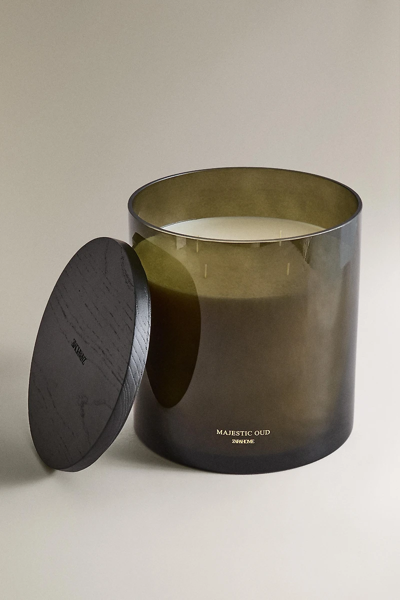 (2 KG) MAJESTIC OUD SCENTED CANDLE