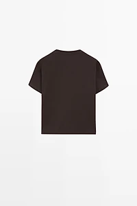 Flowing cropped fit V-neck T-shirt