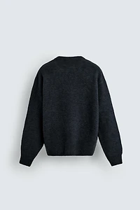 TEXTURED BOXY FIT JUMPER