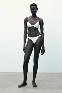 BRALETTE TRIANGLE MODAL
