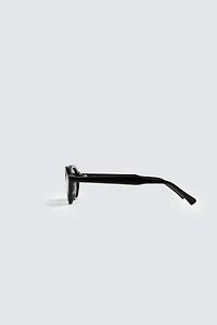 OVAL SUNGLASSES
