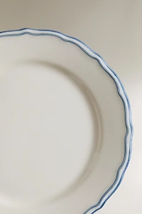 WAVY EARTHENWARE DESSERT PLATE WITH RIM