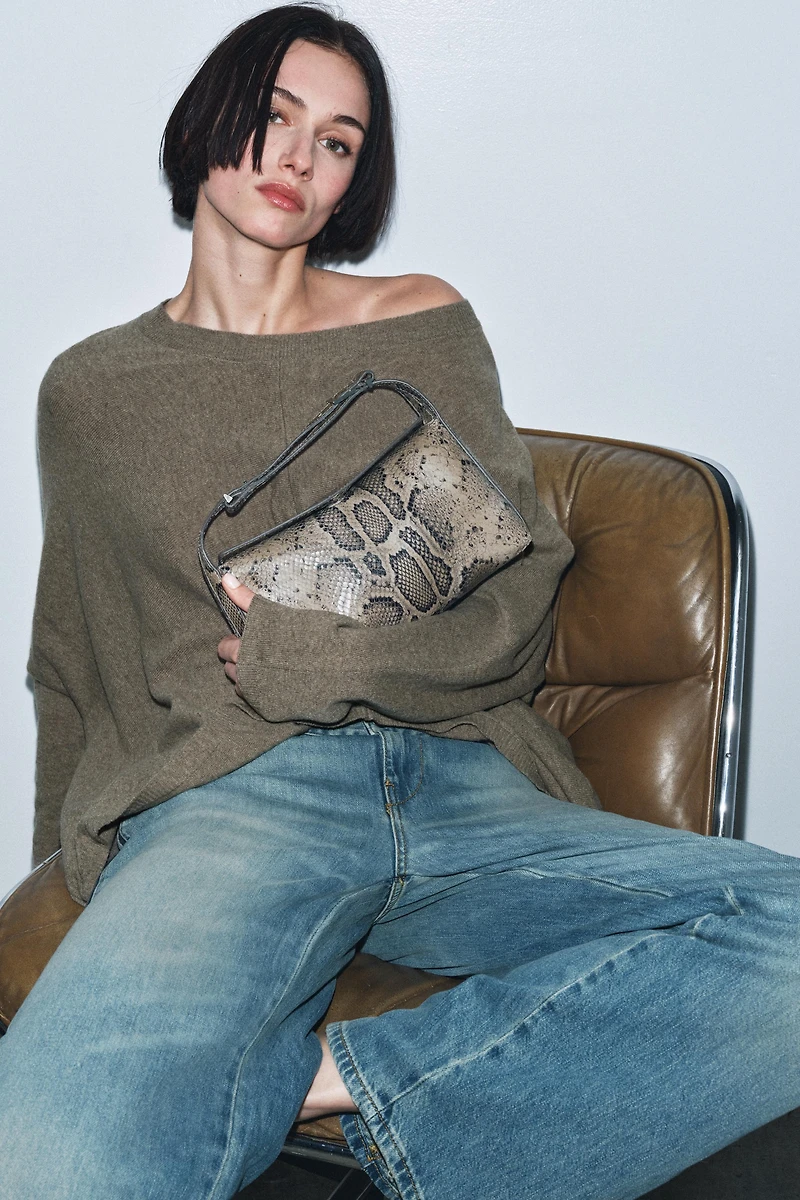 ANIMAL EMBOSSED LEATHER BAG