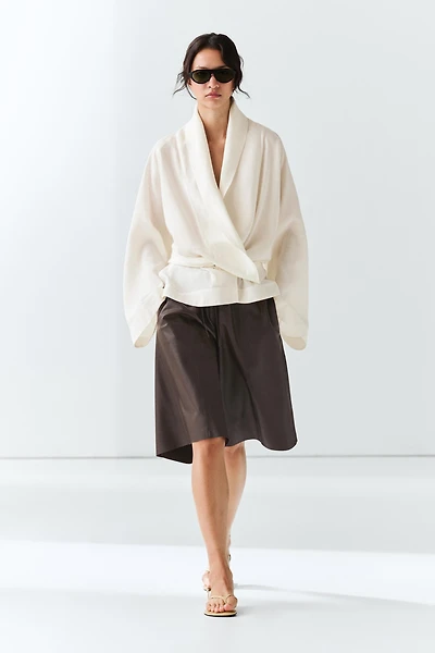 Long nappa leather Bermuda shorts
