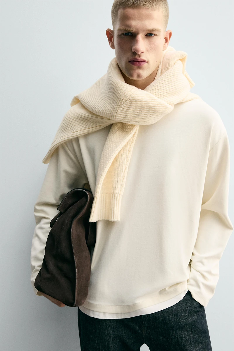 T-SHIRT À FINITIONS DOUBLES EN CONTRASTE