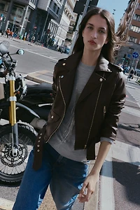 VESTE DE MOTARD EN MATIÈRE SYNTHÉTIQUE