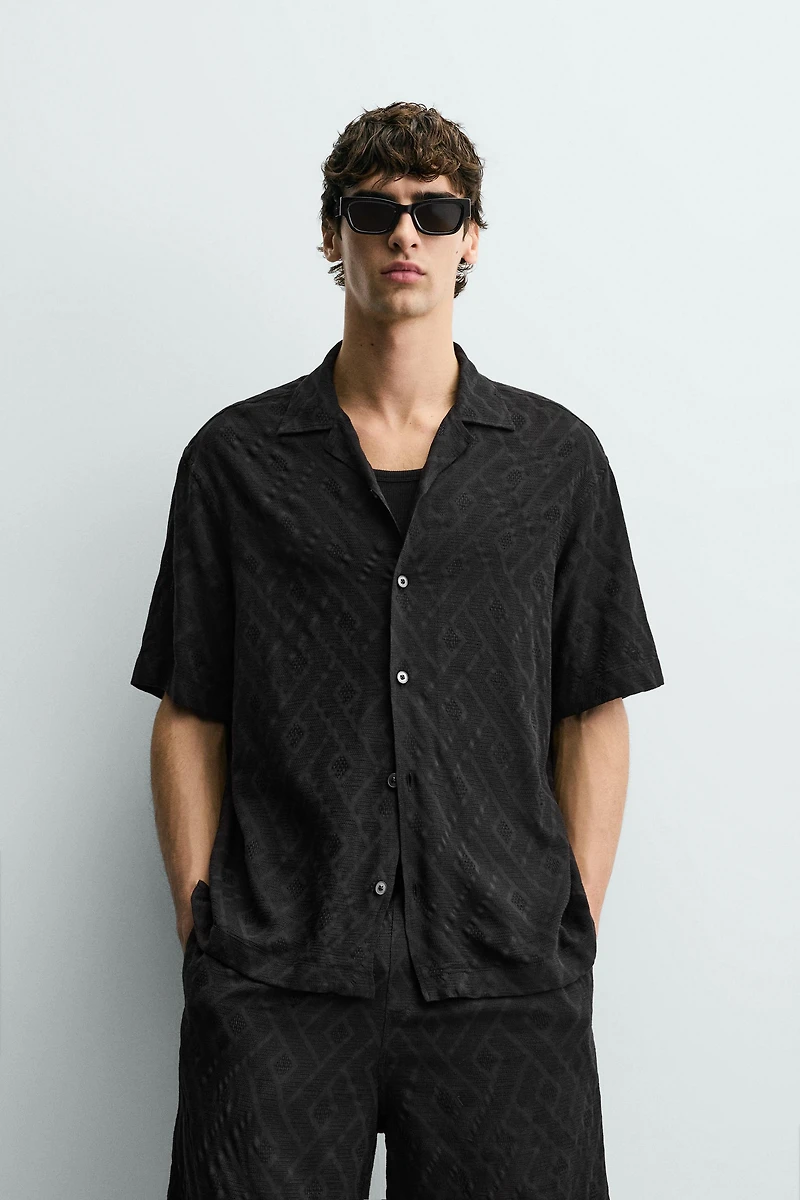 GEOMETRIC JACQUARD SHIRT