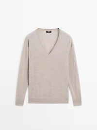 100% wool oversize knit sweater