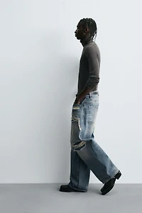 RIPPED BALLOON FIT JEANS
