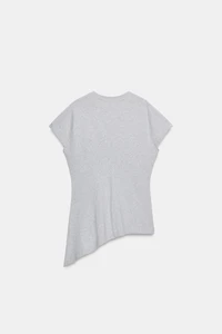 ASYMMETRIC PLEATED T-SHIRT