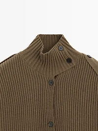 Wool knit cardigan with button details