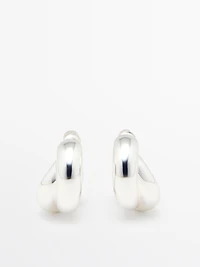 Boucles d’oreilles anneaux enveloppantes