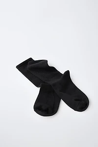 THREE-PACK OF LONG BASIC SOCKS