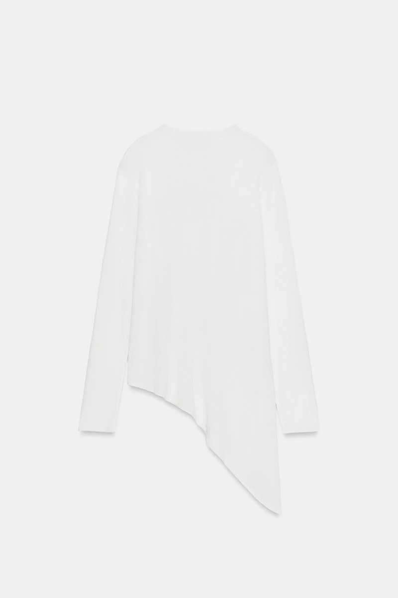 PULL LONG EN MAILLE ASYMÉTRIQUE