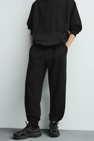 BASIC REGULAR FIT JOGGING PANTS
