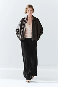 Straight-leg flowing pants