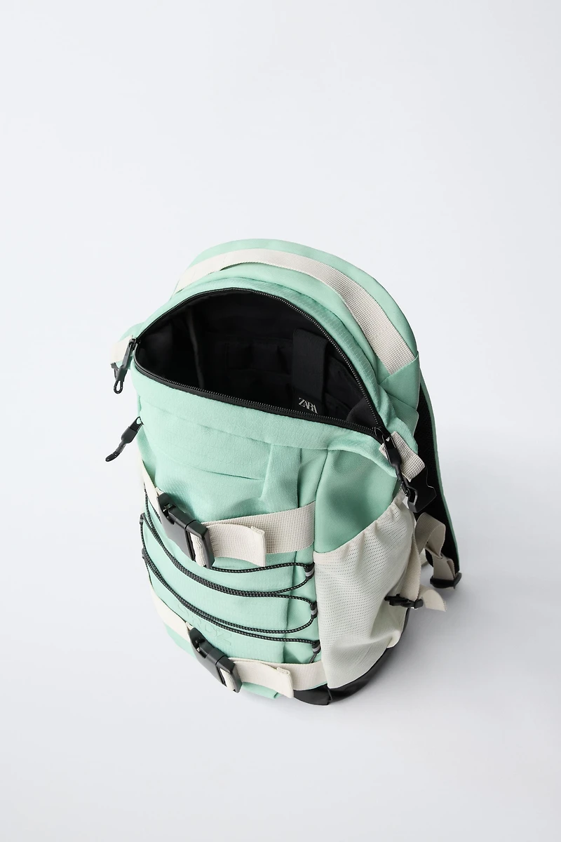TECHNICAL BACKPACK