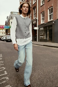 SOFT KNIT VEST