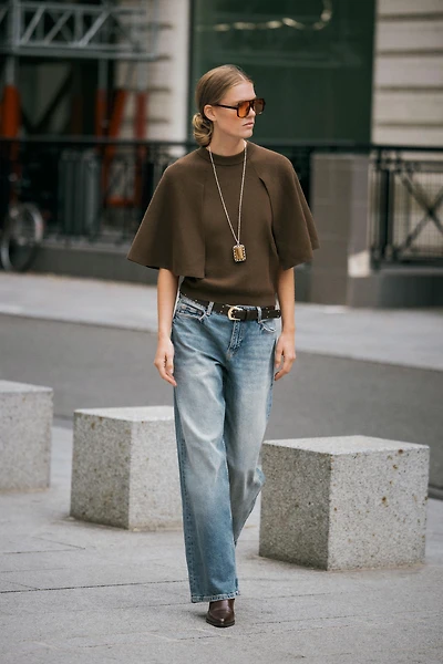 CAPE SLEEVE KNIT SWEATER