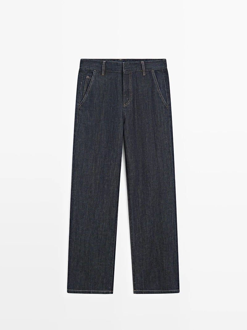 Loose straight-leg jeans