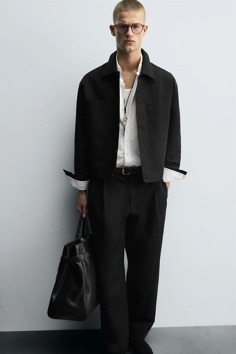 PANTALON COUPE DÉCONTRACTÉE PLIS