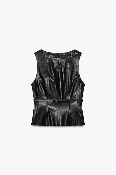 TOP EN MATIÈRE SYNTHÈTIQUE AVEC CEINTURE