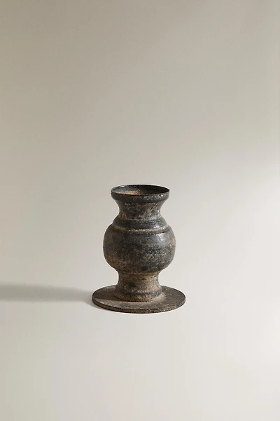 TALL IRON CANDLEHOLDER