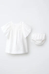 ENSEMBLE ROBE ET CULOTTE BRODÉS