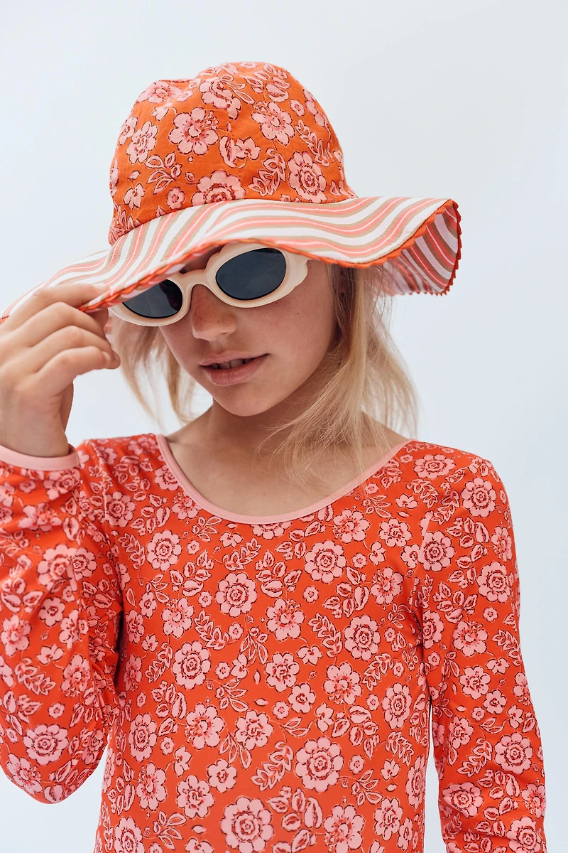 2-14 YEARS/ LIMITED EDITION FLORAL AND STRIPED HAT